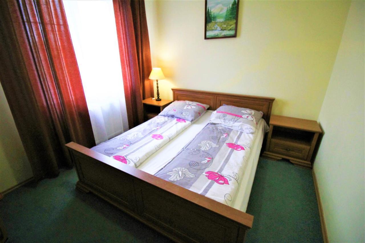 Michalek W Rowach Bed & Breakfast Rowy  Exterior photo